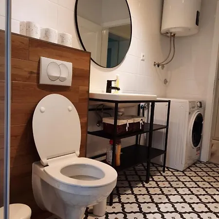 Babalina's Place Apartment