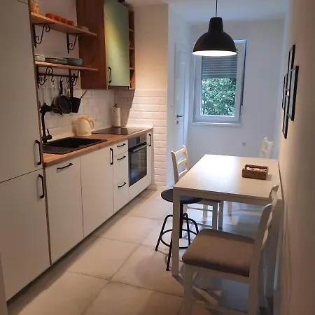 Διαμέρισμα Babalina's Place *