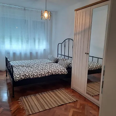 Διαμέρισμα Babalina's Place *